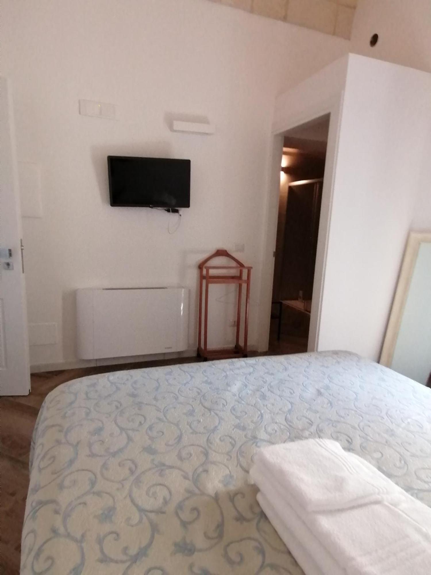 لاتيرزا B&B Iris المظهر الخارجي الصورة