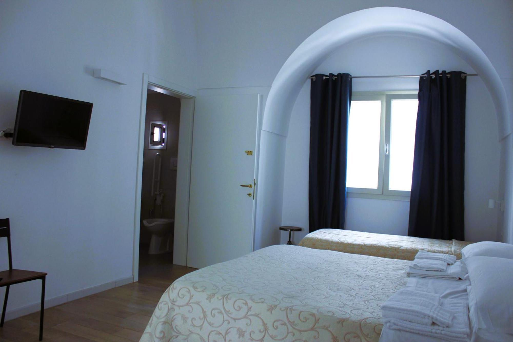 لاتيرزا B&B Iris المظهر الخارجي الصورة